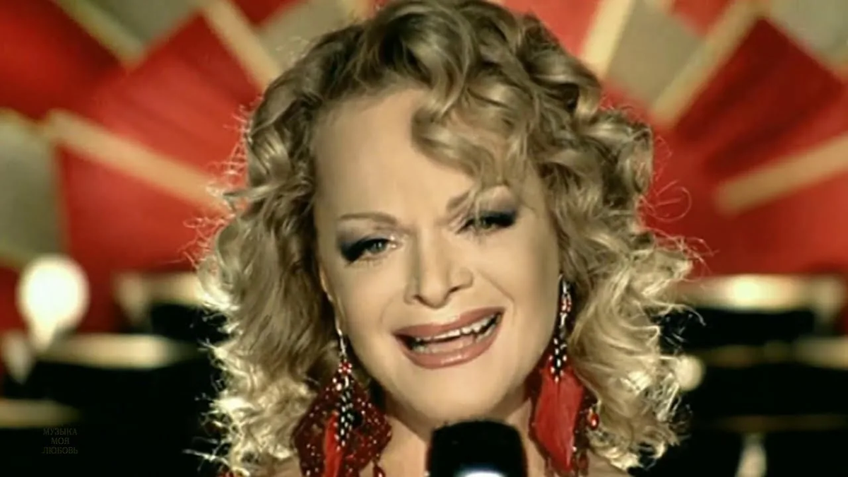 Фото: скриншот видео клип Ларисы Долиной