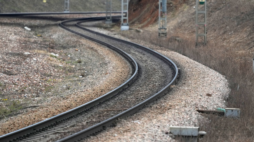    Фото: ИЗВЕСТИЯ/Дмитрий Коротаев; X/PoliciaCbaOf; 5-tv.ru