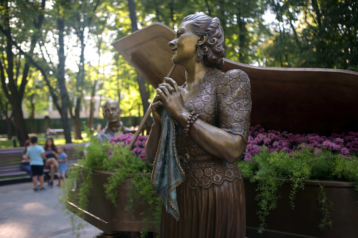 Листайте вправо, чтобы увидеть больше изображений