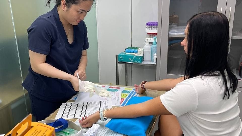 Сделали полный чекап во Вьетнаме мне за 3600 руб, а подруге за 18 000. Что сдавали и как всё прошло