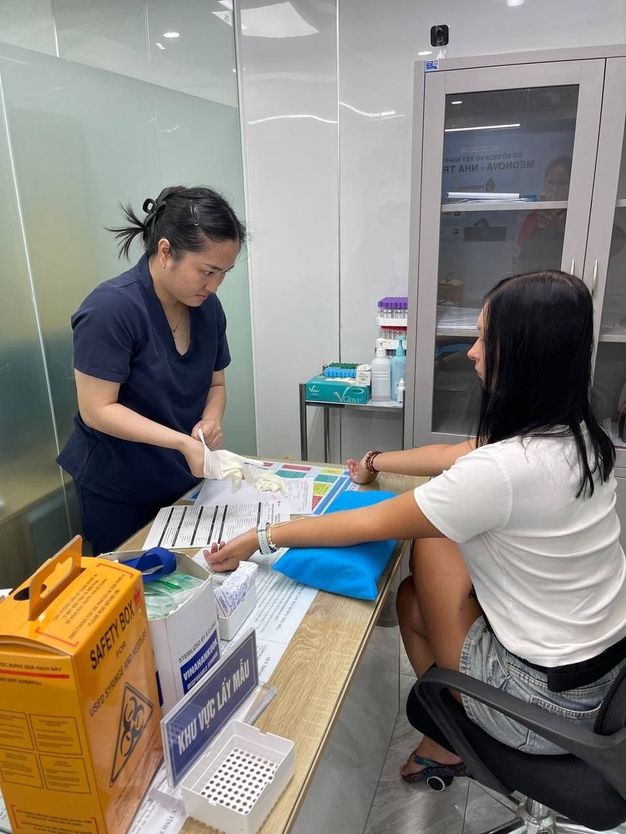 Вьетнам. Делаем чекап с подругой