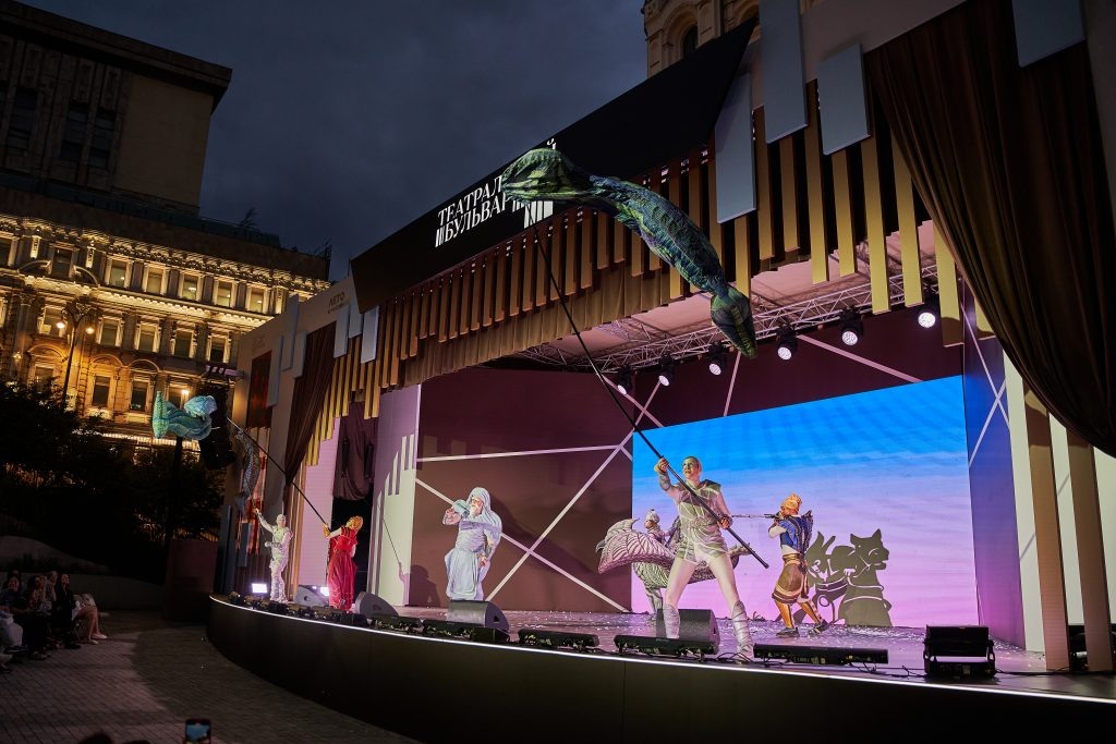 Источник фото: https://teatr.mos.ru