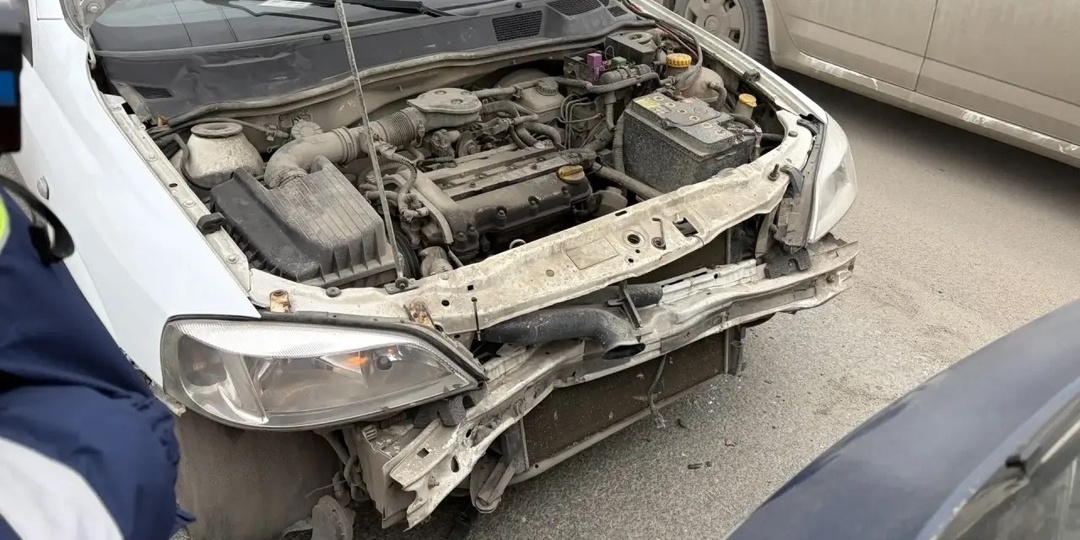 Водитель устроил в Петрозаводске массовое ДТП из-за невнимательности