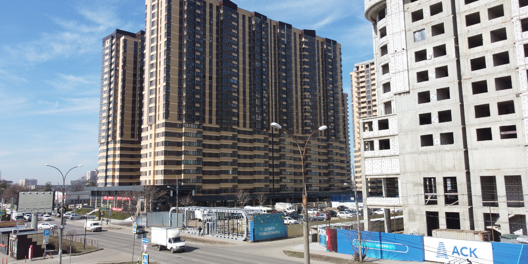 Центр или микрорайон: как семьи выбирают жилье в марте 2026 года