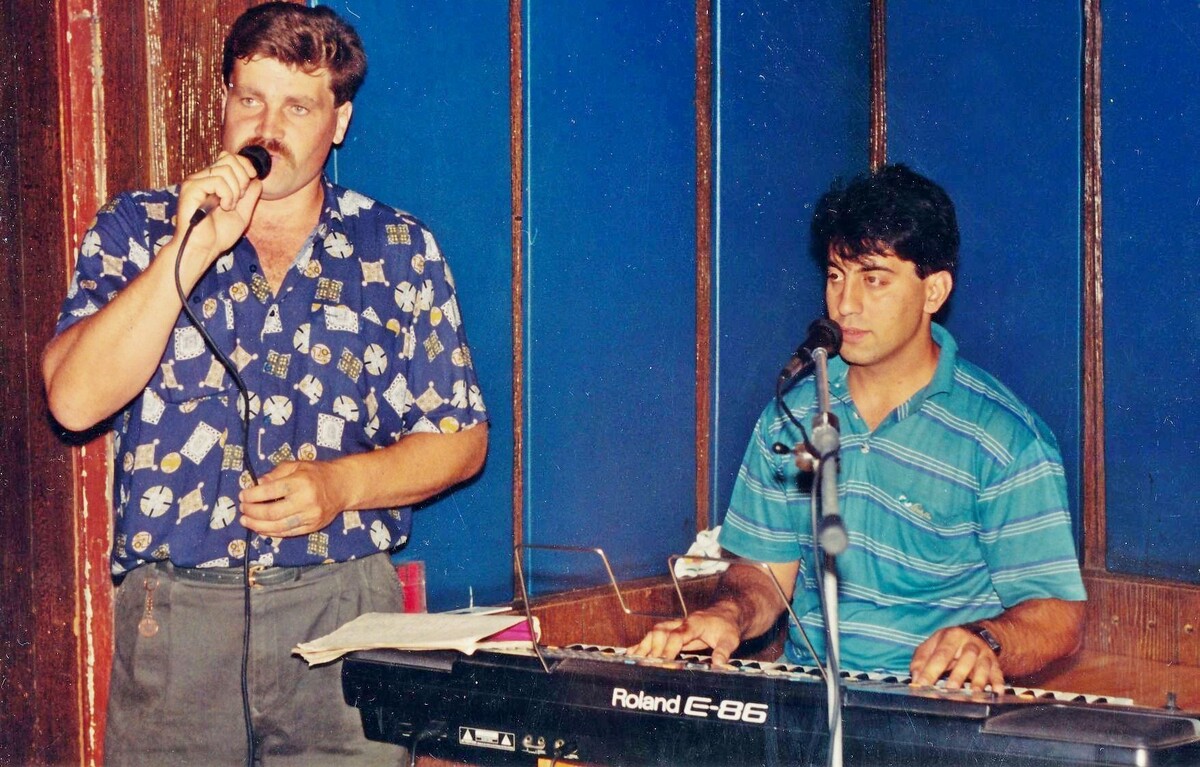 Виктор Перпеляк в творческом содружестве с Григорием Орловским