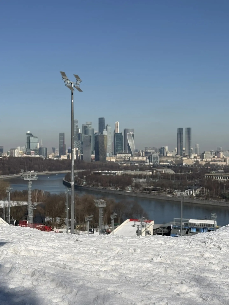 Вид с Воробьевых гор