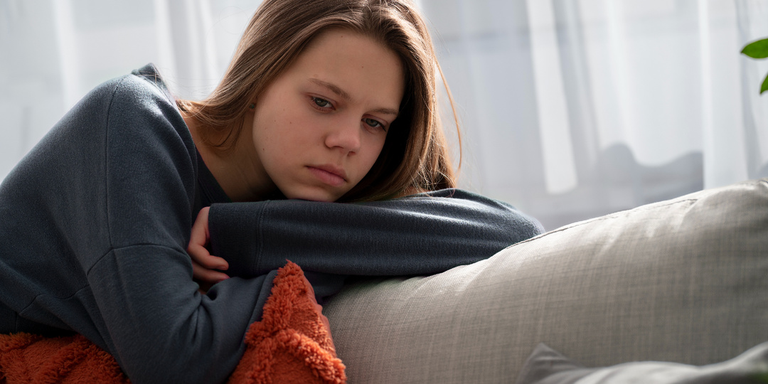 «Была в отчаянии, не хотела жить»: как девушка-подросток справилась с депрессией и стала барабанщицей