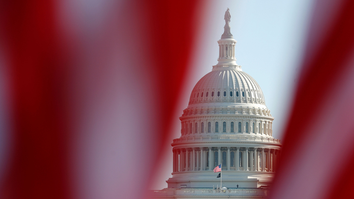    Флаг США, Капитолий/AP