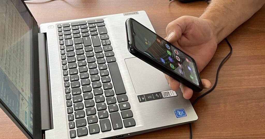 Оренбуржцев приглашают принять участие в опросе о работе региональных СМИ