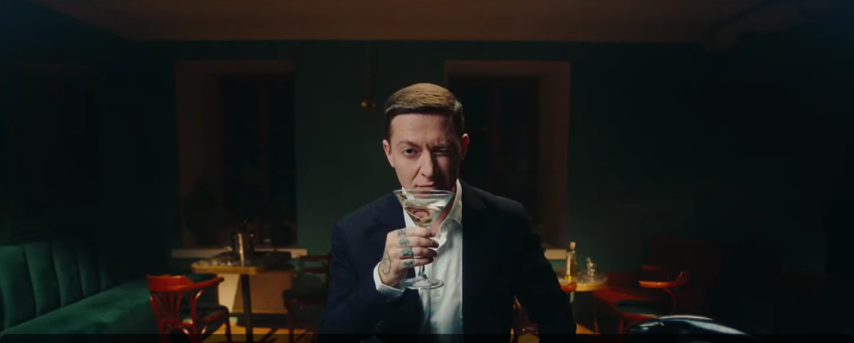    Фото: скриншот из клипа