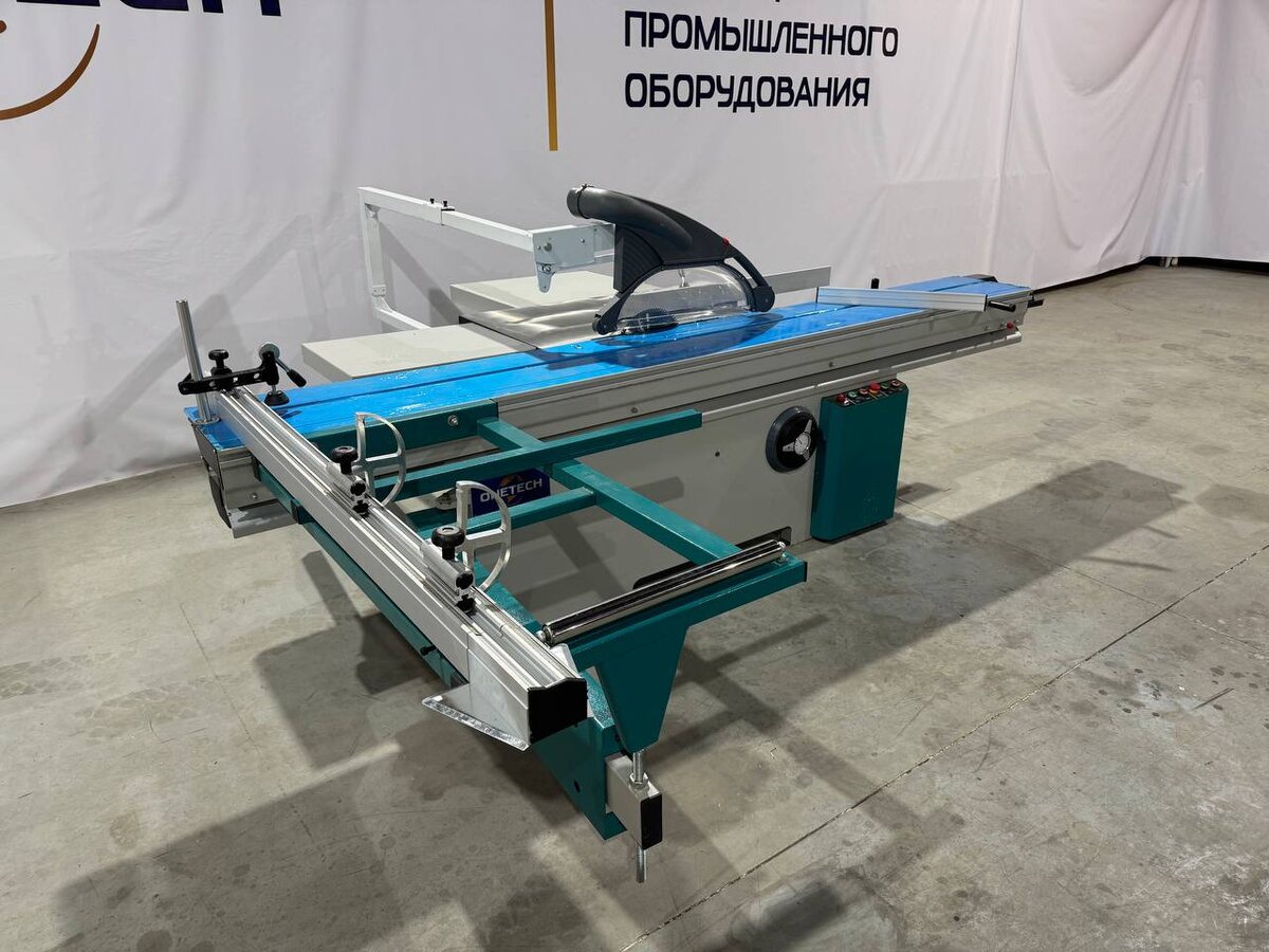 ФОРМАТНО-РАСКРОЕЧНЫЙ СТАНОК MJ 3200 ОТ ONETECH