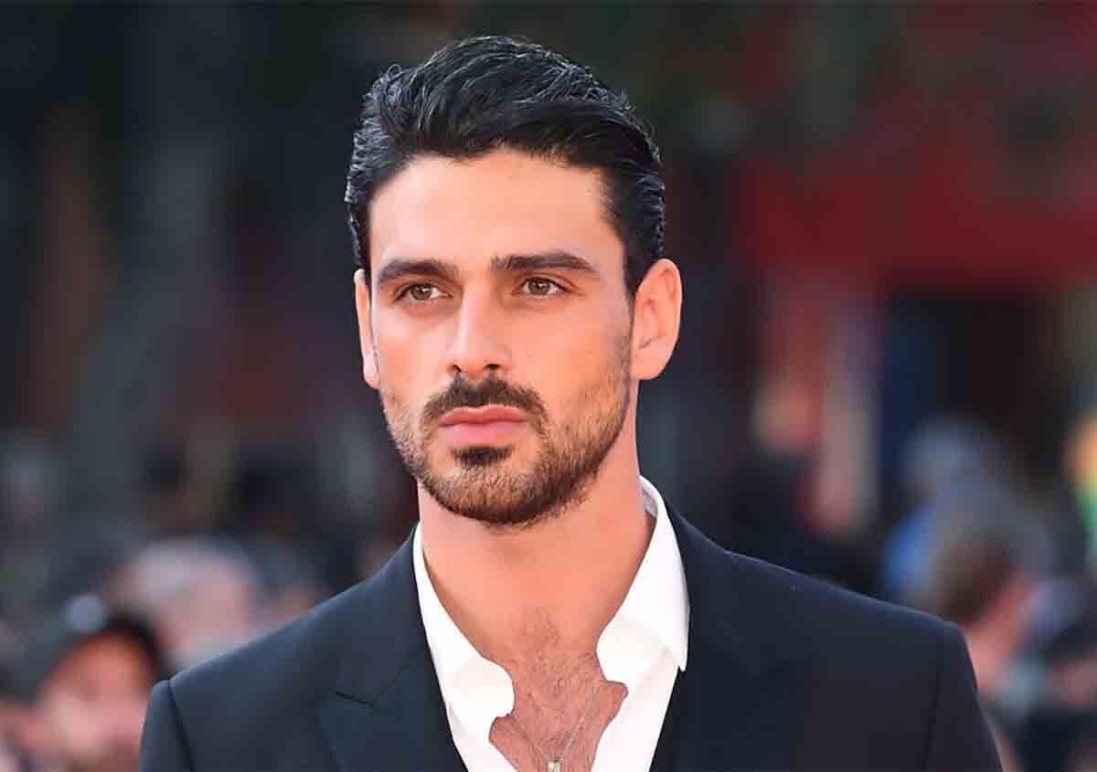 Микеле Морроне 