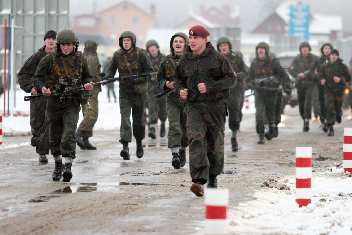 Внутренние войска...