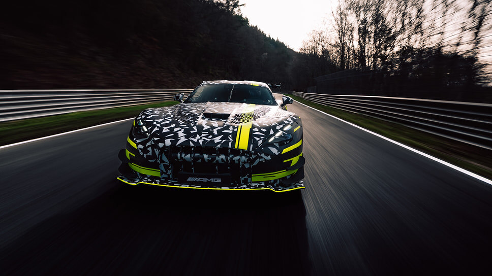 Mercedes-AMG GT3 и Mercedes-AMG GT Black Series.📷Фото: Mercedes-Benz