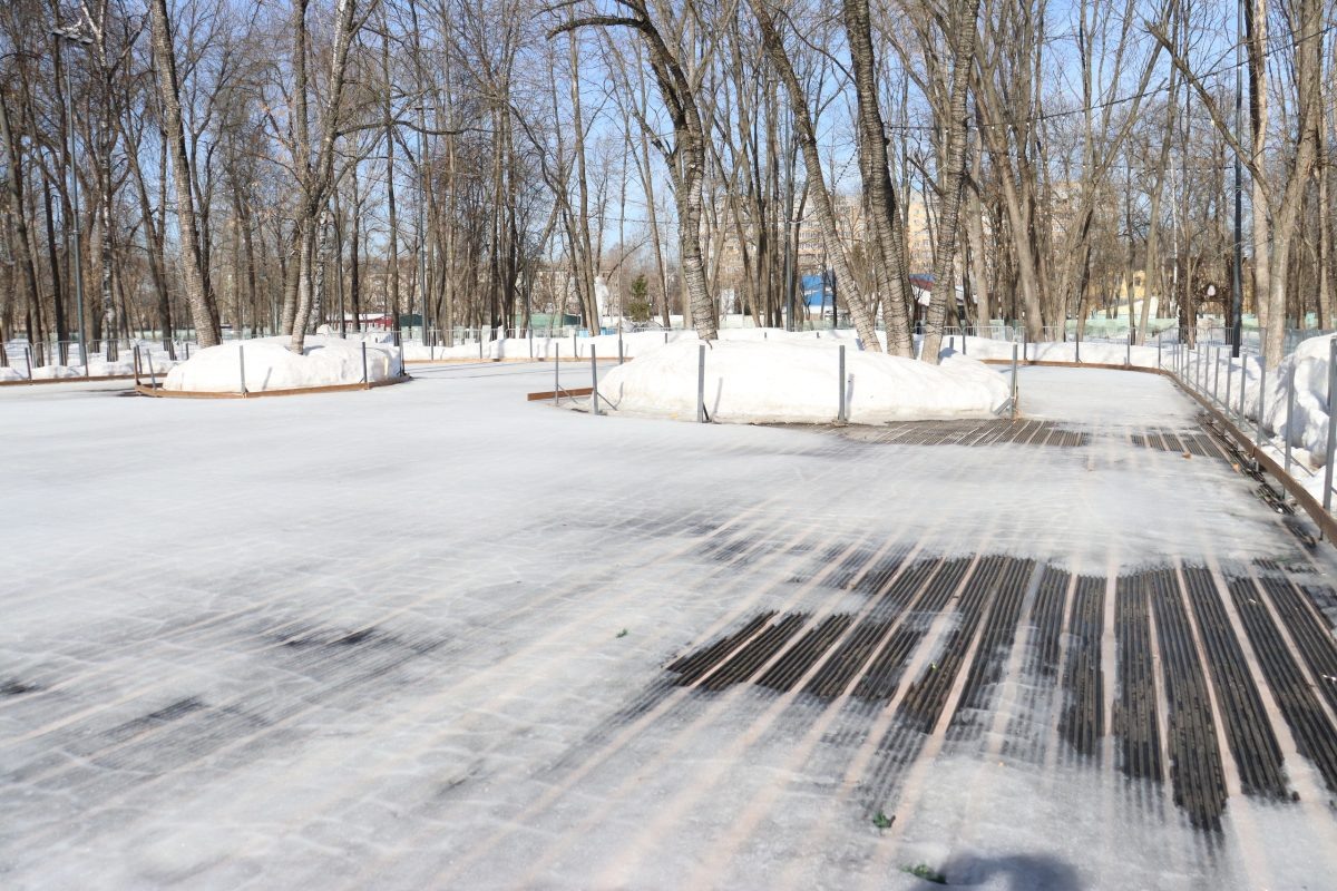    Теперь площадки будут готовить к открытию нового паркового сезона