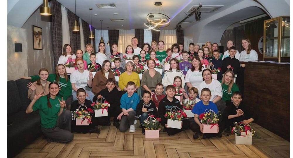 Сразу два юбилея у корпоративных волонтерских программ на Амуре 🎊