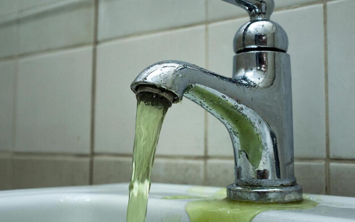    Теплосети Ижевска вновь проверят ярко-зеленым красителем