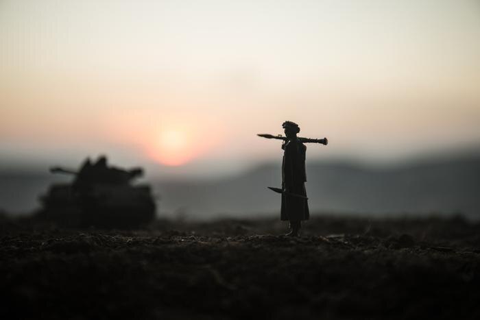 Обложка © Shutterstock / FOTODOM / zef art