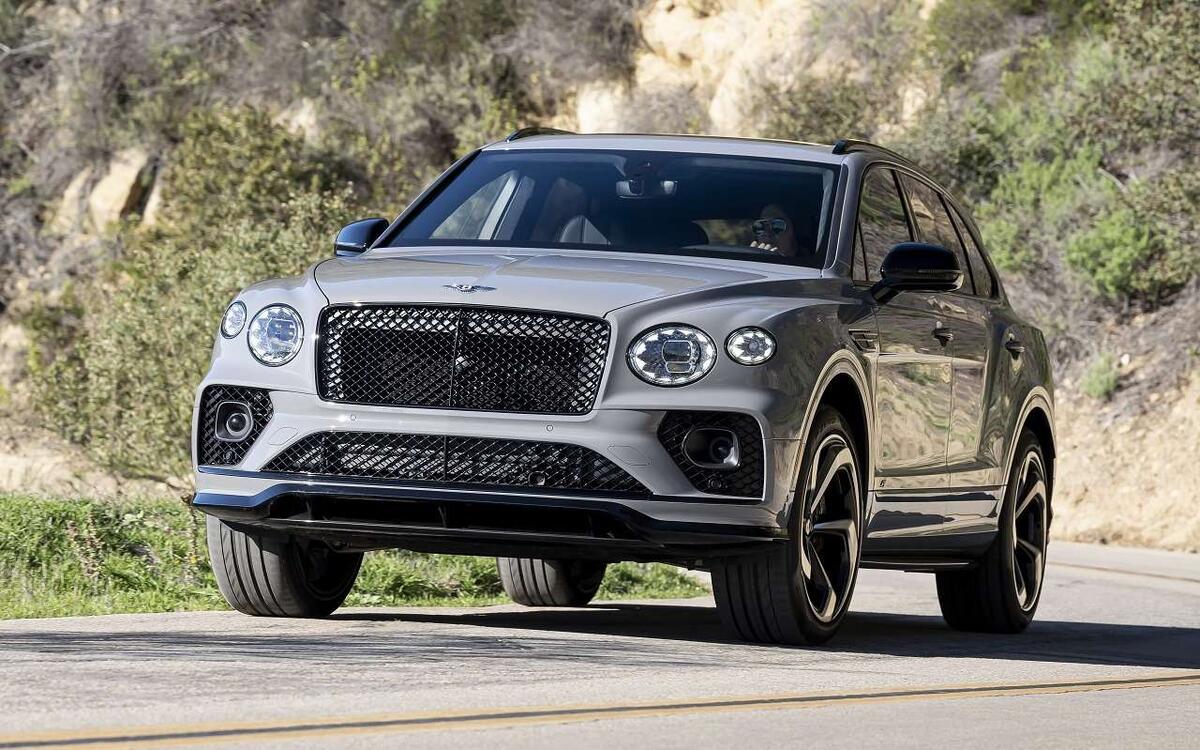 Продажи новых люксовых авто резко выросли в РФ: эти модели особенно популярны«Автостат»: продажи новых люксовых машин в России выросли на 34%
📷
📷
📷
📷
📷
