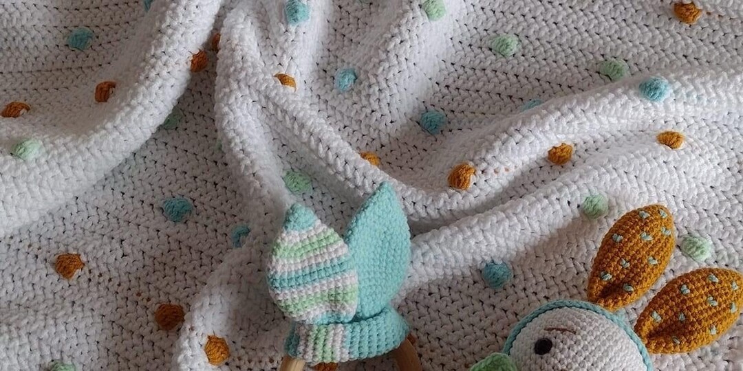 Ребята, я стану бабушкой! И теперь моя вязальная копилка пополняется малышковыми сокровищами