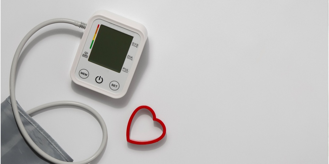 Гипертония, гипотония и погода: почему весной даже здоровые могут почувствовать себя плохо