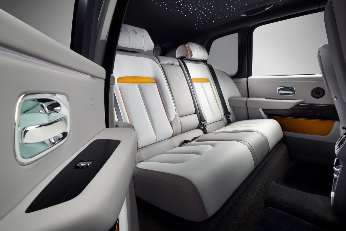    Со временем ослабнет фиксатор, ремень безопасности заднего сиденья может не надежно удерживать пассажиров в случае аварии