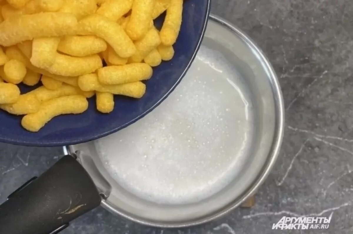    Те самые сырные макароны, которые так любят дети!