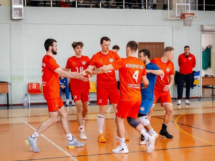     Фото: Волейбольный клуб "ЛАВА"