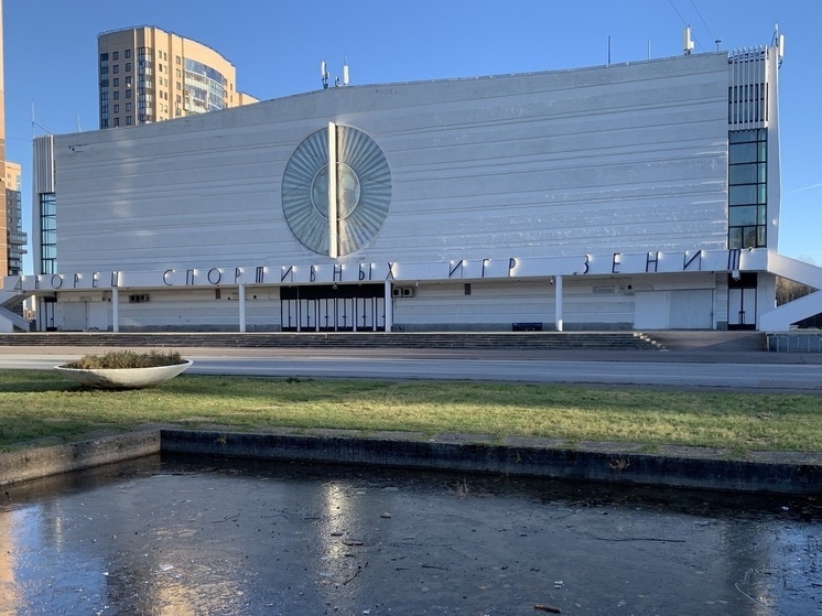     Искусствовед Владимир Лисовский отмечал связь архитектуры дворца с классической традицией. Фото: пресс-служба КГИОП