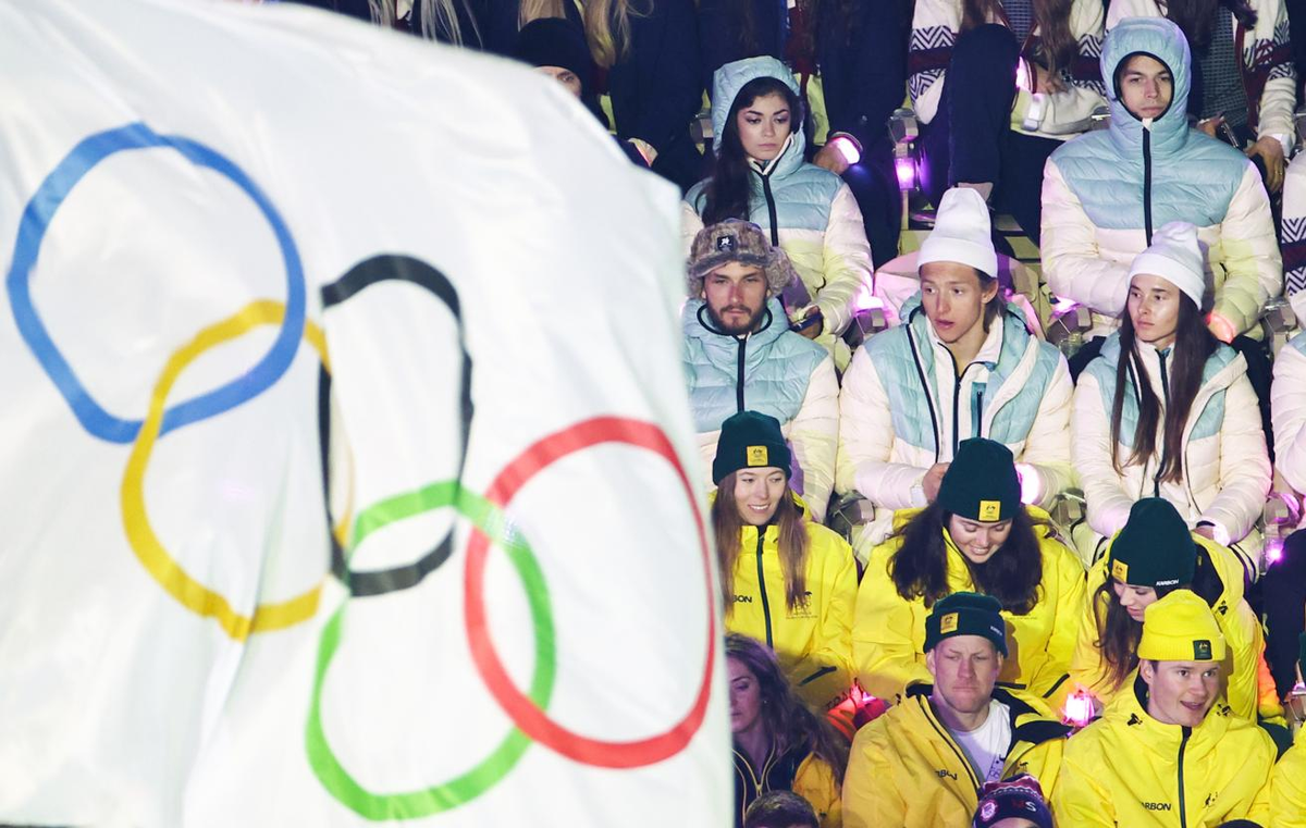 Российские спортсмены на церемонии закрытия Олимпиады в Италии.
© Михаил Терещенко/ ТАСС