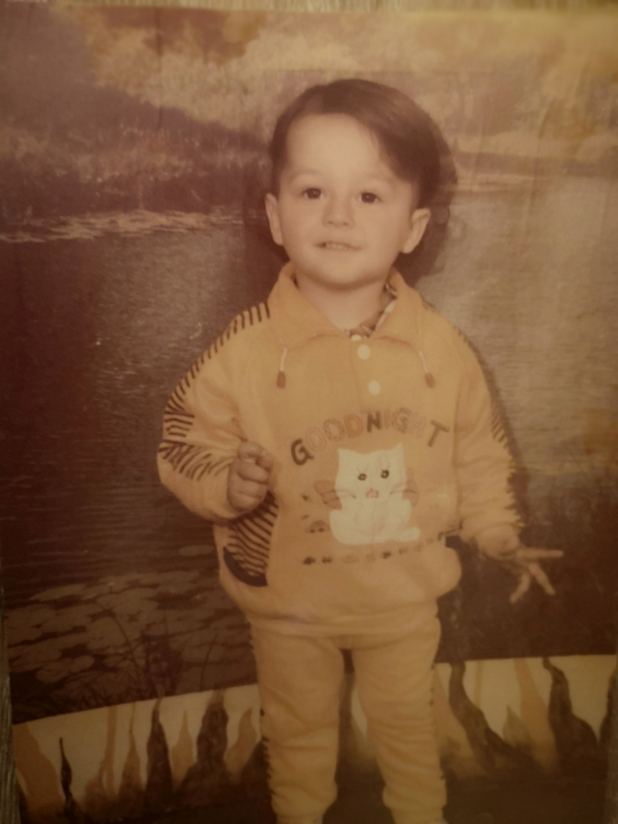 Ровно год и месяц