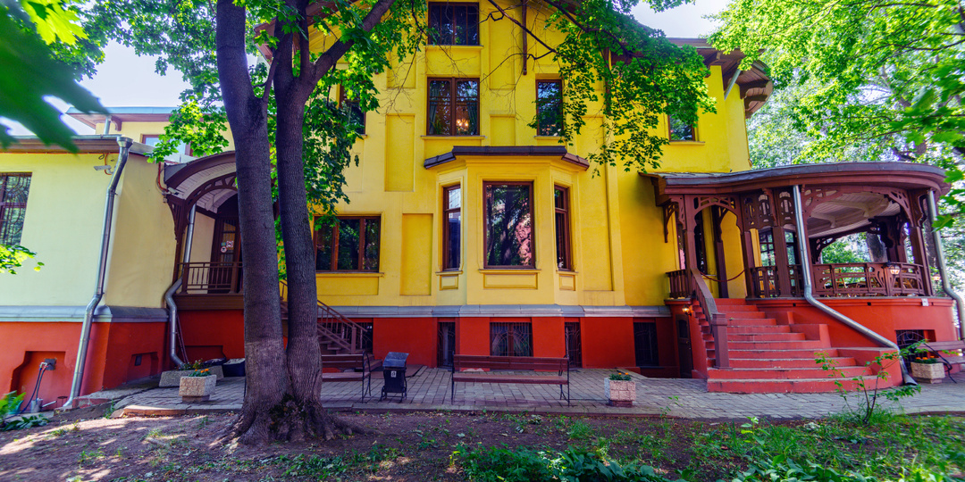 Звёздные места районов: особняк купца Носова (Преображенское)