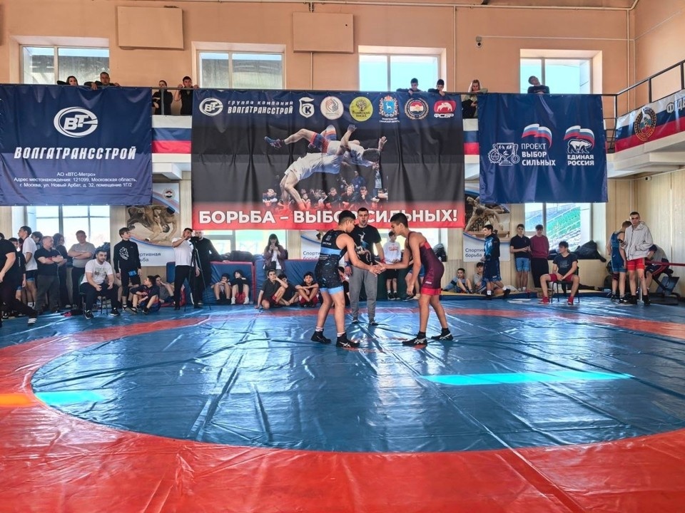    В турнире приняли участие более 100 спортсменов со всего региона. Фото: пресс-служба «ЕР»