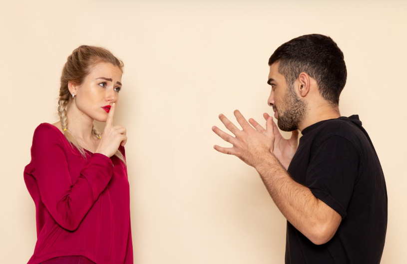 🌑 Почему мы боимся потерять даже тех, кто нас разрушает?