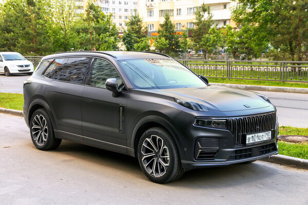 Lynk & Co 09 / Art Konovalov/Shutterstock/FOTODOM   📷