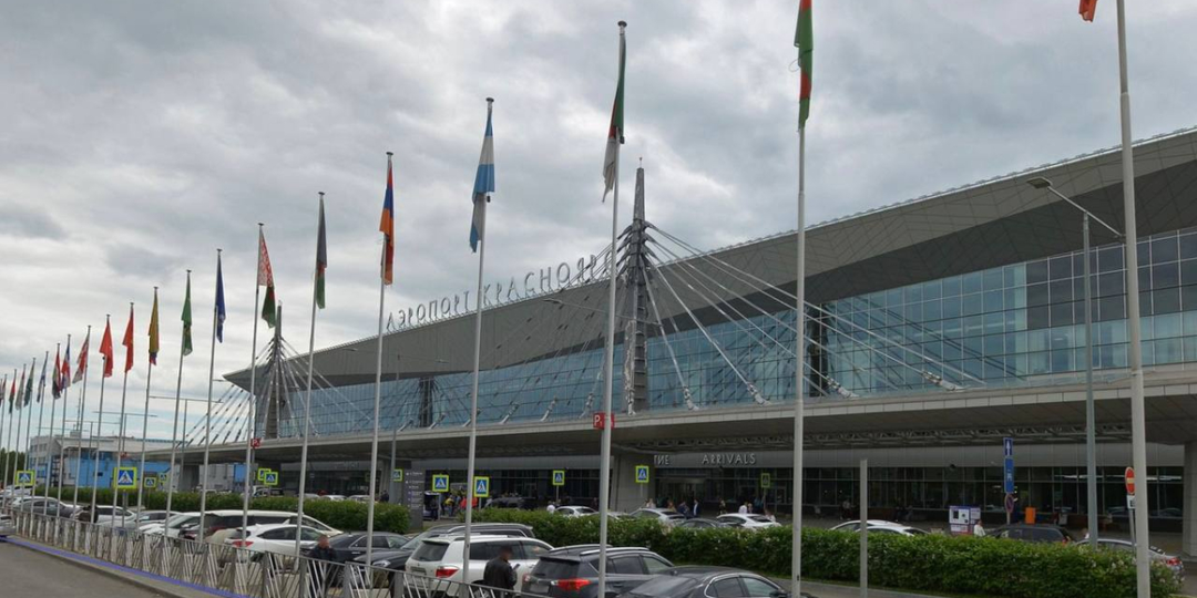 Авиакомпания оставила пассажиров без гостиницы в Красноярске