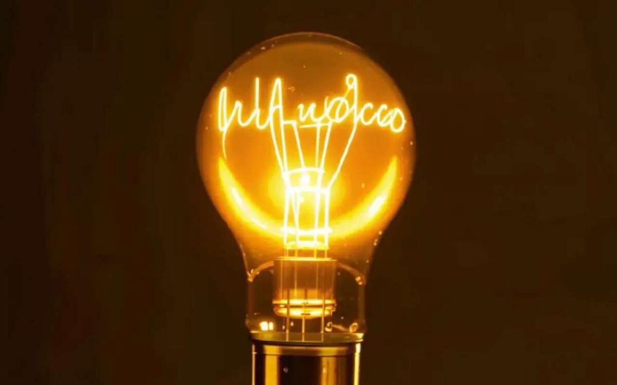    Прибыль «ТНС энерго Воронеж» после обвала выросла почти в пять раз до 3,4 млрд рублей Иллюстрация сгенерирована нейросетью Kandinsky