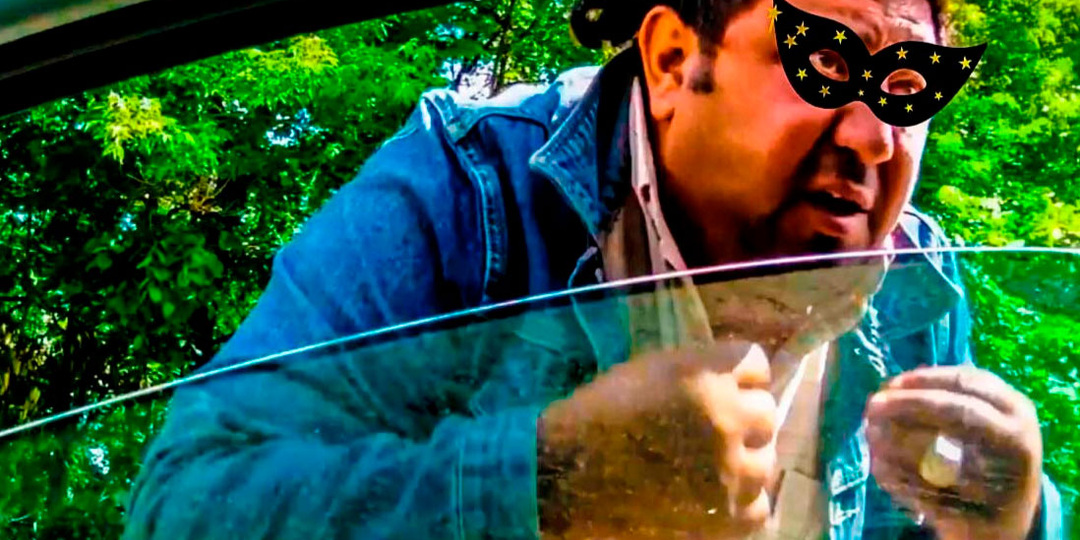 Этому "разводу" сто лет в обед, но на него все равно ведутся даже в 2026 году: вашу машину притерли, но мы все видели