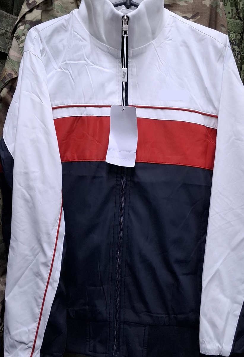 Костюм спортивный 4300 руб