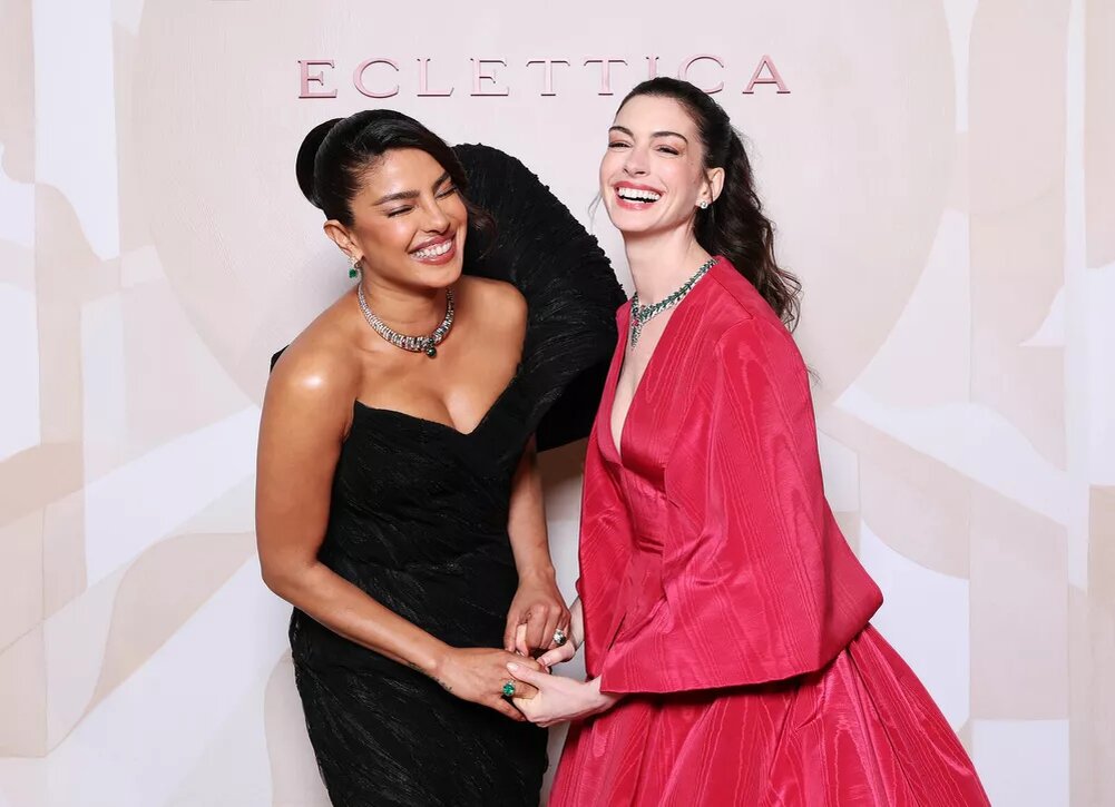    Дуа Липа, Энн Хэтэуэй, Приянка Чопра, Джейк Джилленхол и другие звезды на ювелирной презентации в Милане