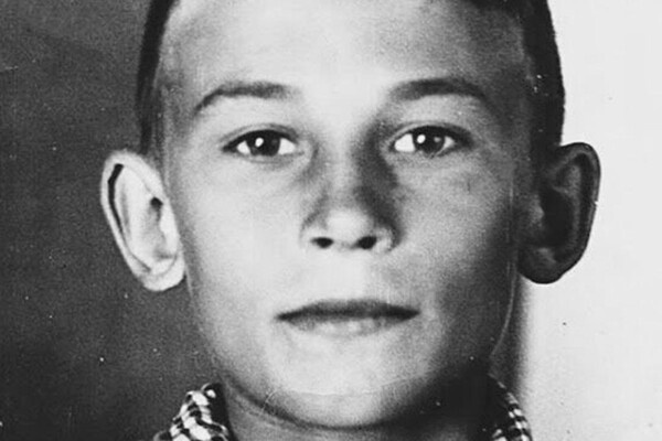    Александр Серов в детстве / Из личного архива