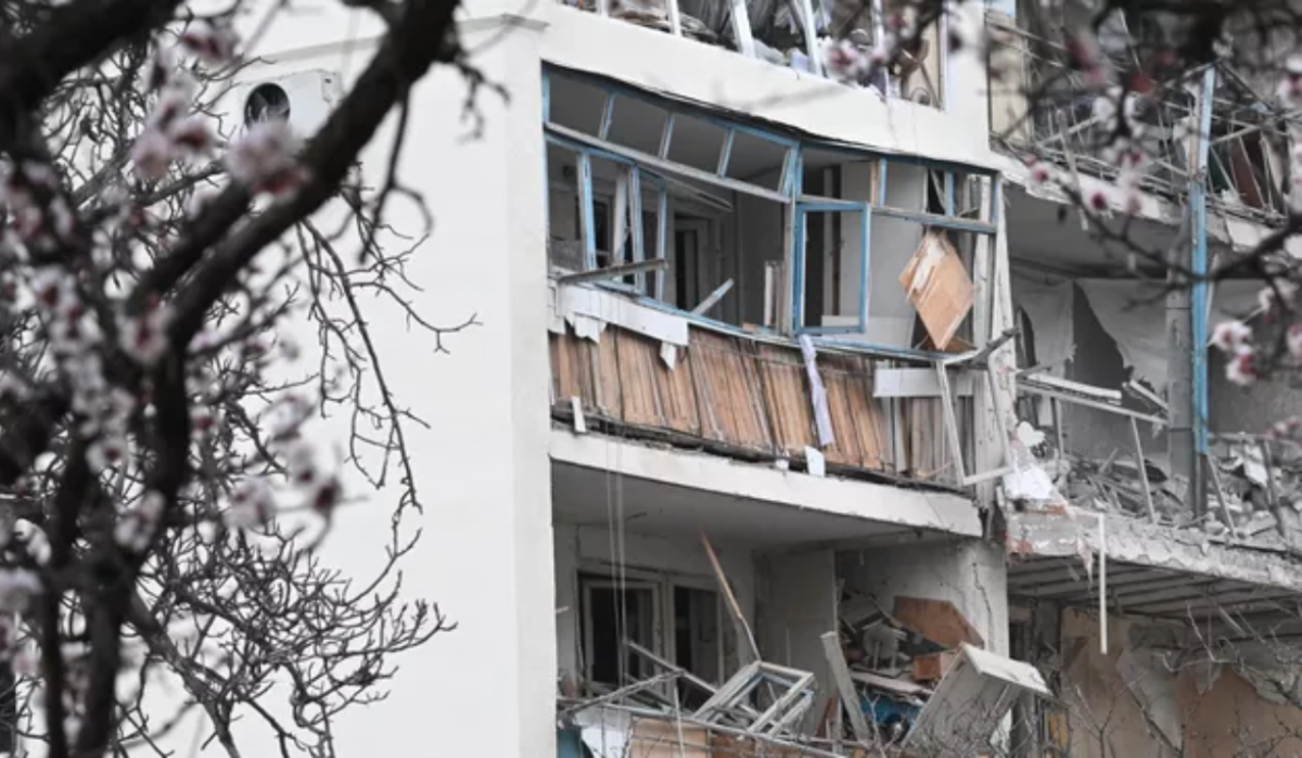     Последствия взрыва в жилом доме в Севастополе. Источник: © РИА Новости Автор фото: Константин Михальчевский