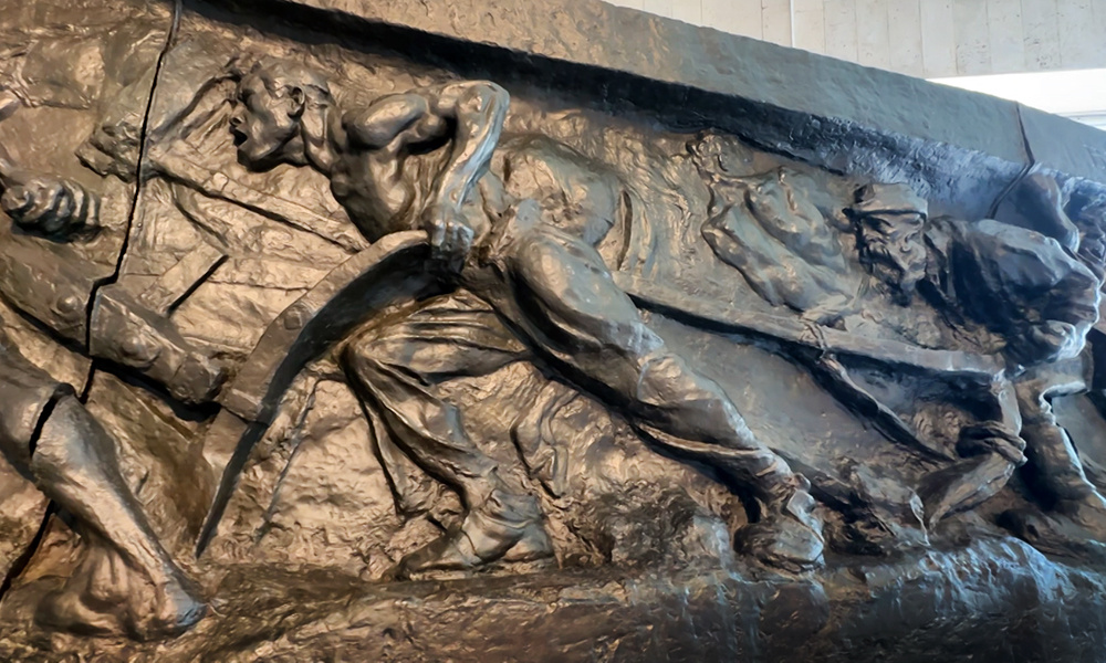    ©АО "ТВ Центр"