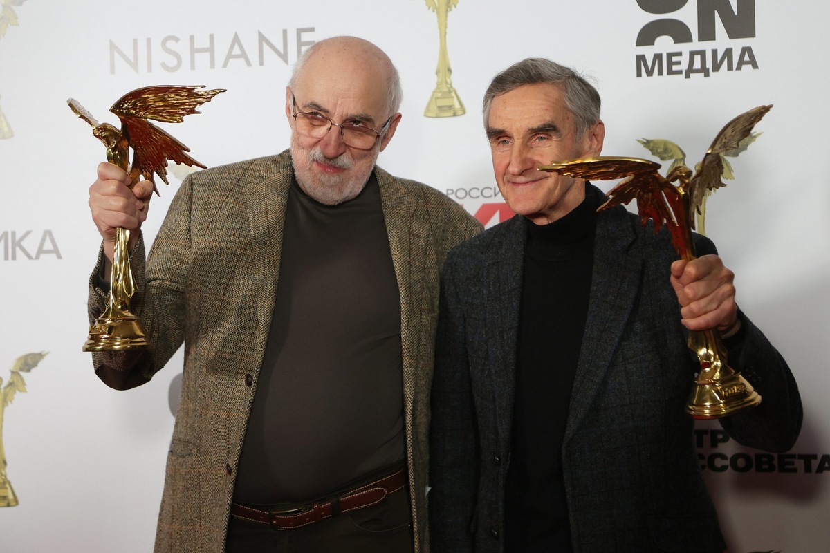     Борис Караджев, режиссёр фильма «К другому берегу. Станиславский в Новом Свете», и Станислав Соколов, режиссёр мультфильма «Булгаковъ» / АГН «Москва» / Дмитрий Белицкий