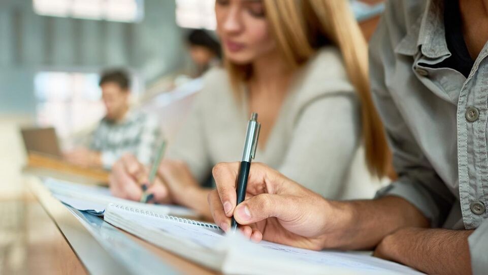    istockphoto.com/SeventyFour