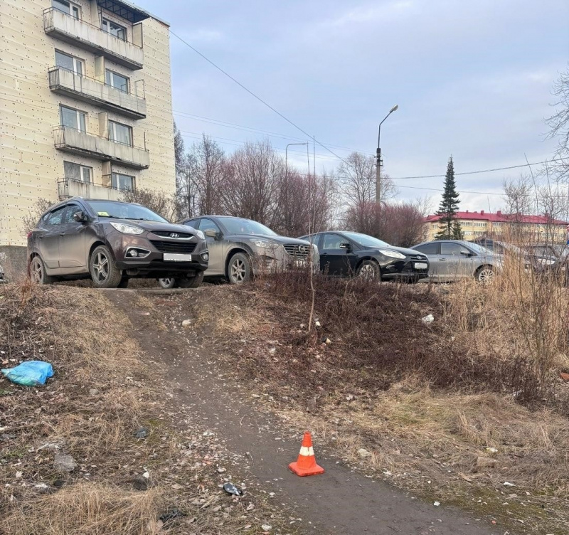   Подросток на мотоцикле сбил школьницу в СортавалеГосавтоинспекция Карелии / ВК
