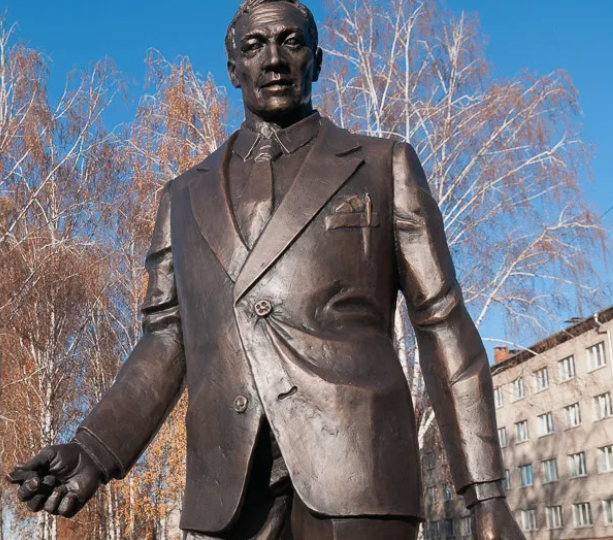 25 апреля - годовщина со дня рождения крупнейшего советского математика