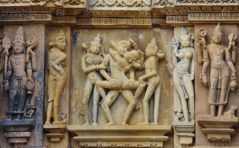 Любовь на стенах индийских храмов.