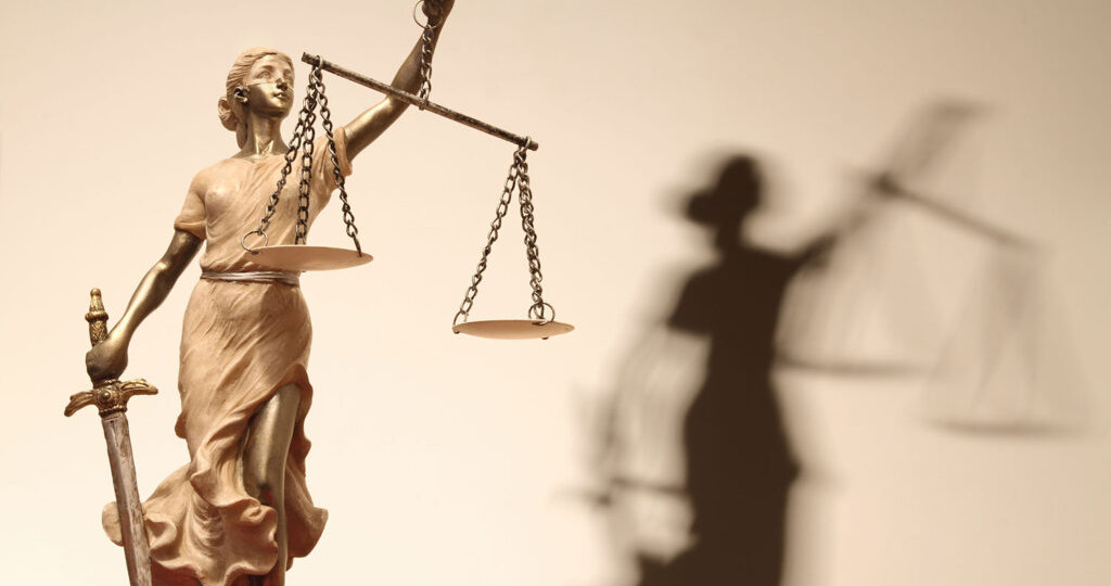 В Подмосковье с 16-летней девочки взыскали 11,5 миллиона из-за долга погибшего на СВО отца