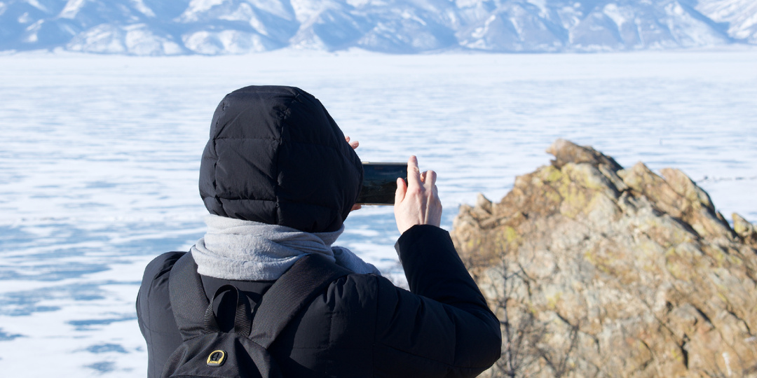 Поездка на Байкал #1. Хужир - жизнь на замерзшем острове, чья нога и опасные трещины